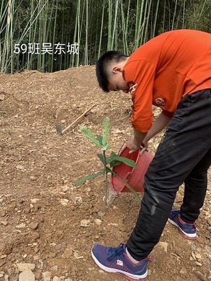 衡陽(yáng)市蒸湘區(qū)仁愛(ài)實(shí)驗(yàn)中學(xué)|衡陽(yáng)全日制|全寄宿|全封閉|半月假制初級(jí)中學(xué) 衡陽(yáng)市蒸湘區(qū)仁愛(ài)實(shí)驗(yàn)中學(xué)|衡陽(yáng)全日制|全寄宿|全封閉|半月假制初級(jí)中學(xué)